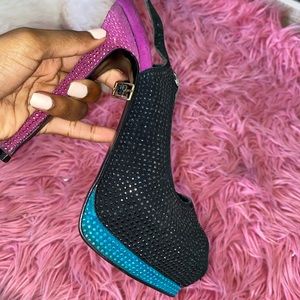 Steve Madden colorful pump shoes